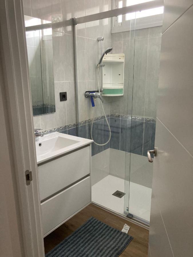 Cozy Apartment 6' From San Sebastian + Parking Usurbil Exterior photo