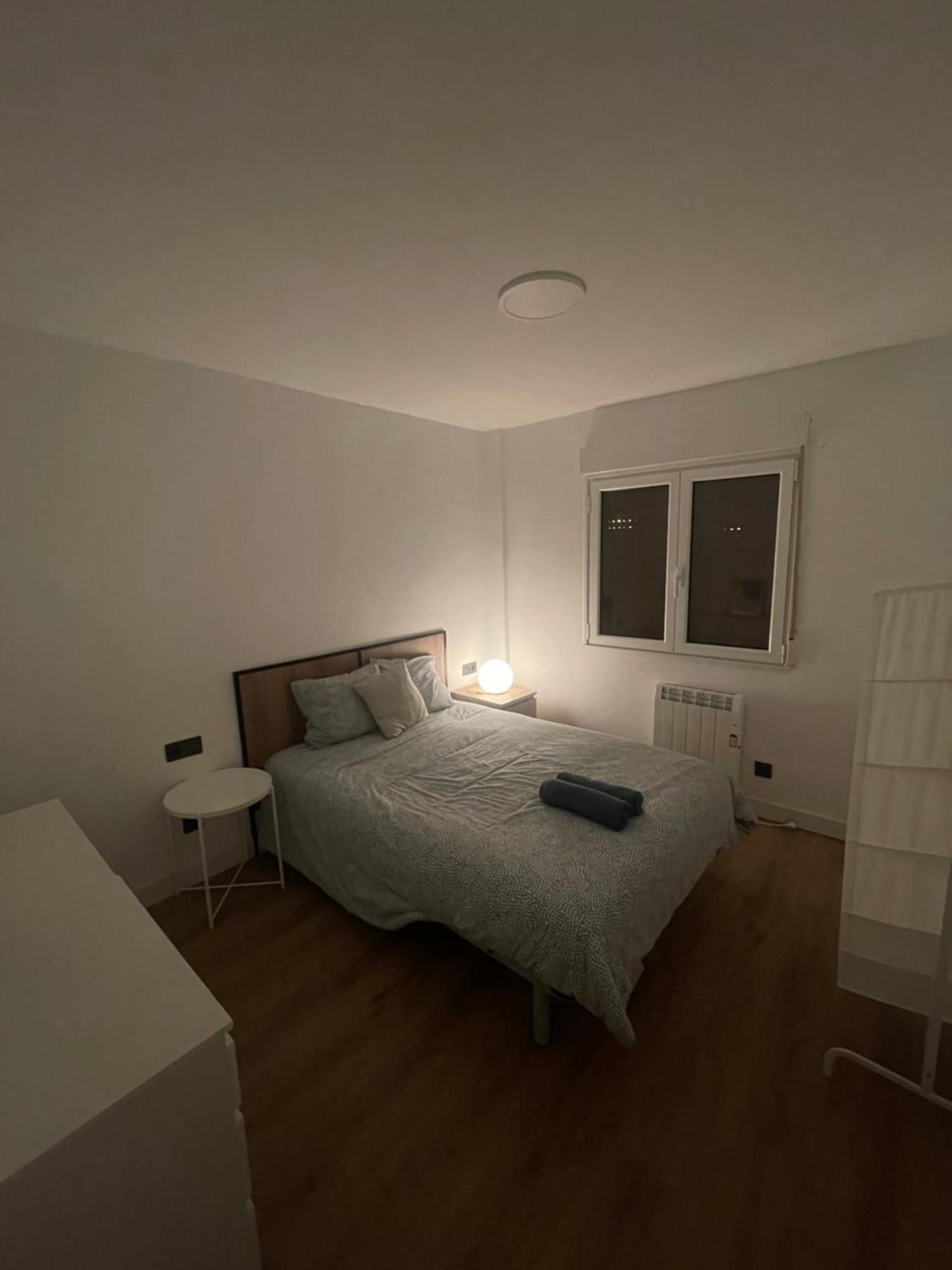 Cozy Apartment 6' From San Sebastian + Parking Usurbil Exterior photo
